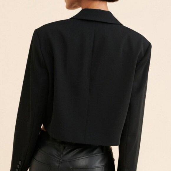 Hidden Forrest Morgan Cropped Blazer in Black Size Medium - Picture 2 of 5